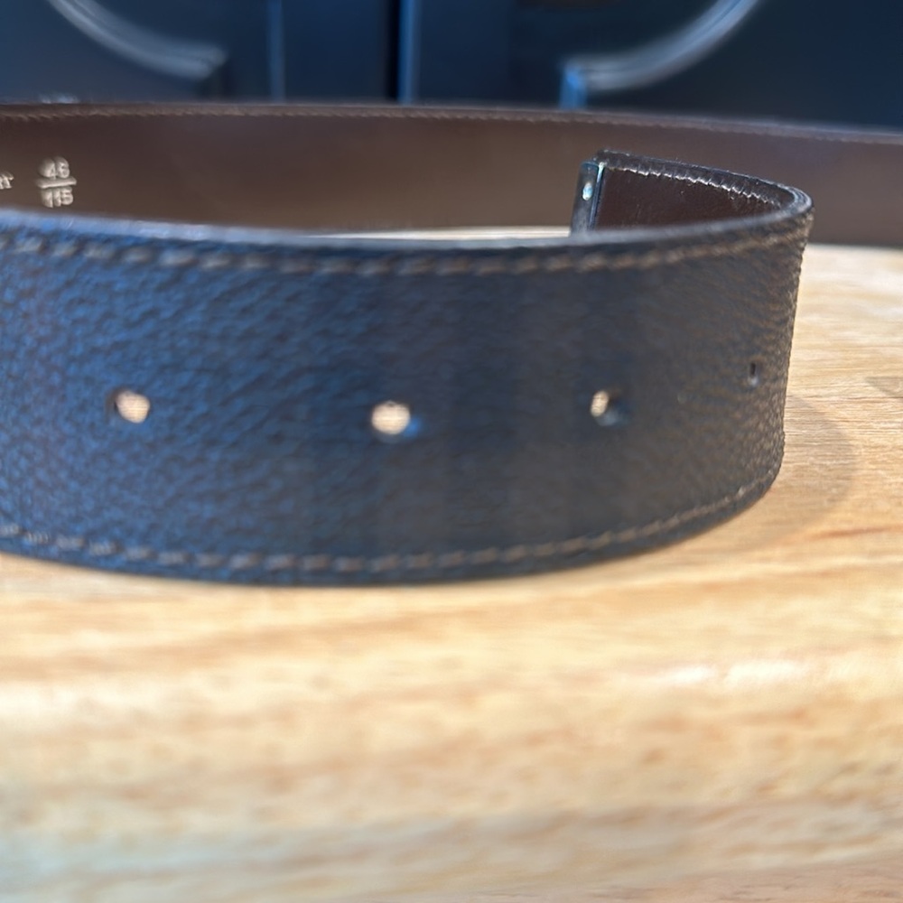 Burberry Men’s Dark Brown Leather Belt - Picture 6 of 6